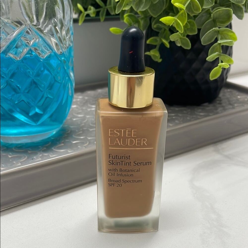 Estee Lauder Tan Foundation Long-Wearing Makeup 4n2 Spiced Sand